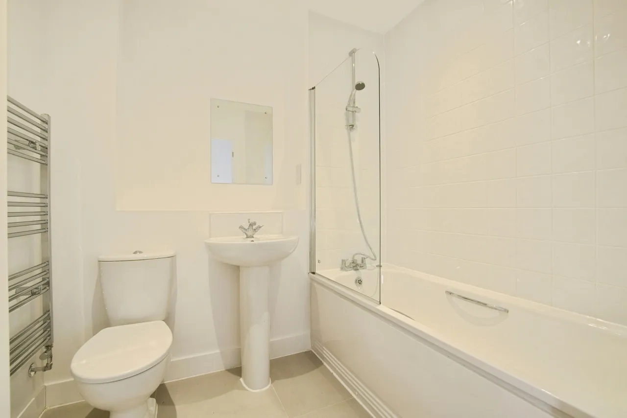 Russell Hill, Purley, CR8, photo 8