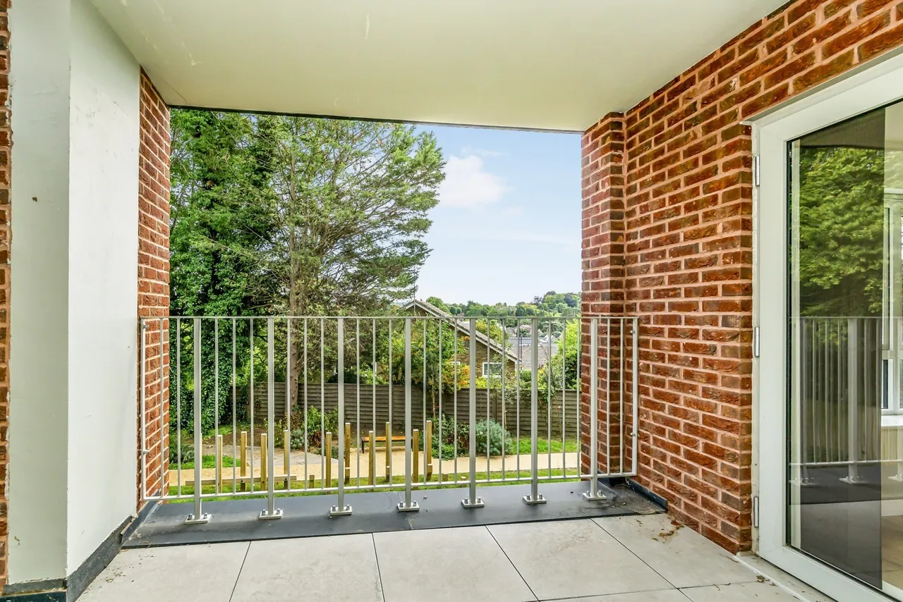 Russell Hill, Purley, CR8, photo 5