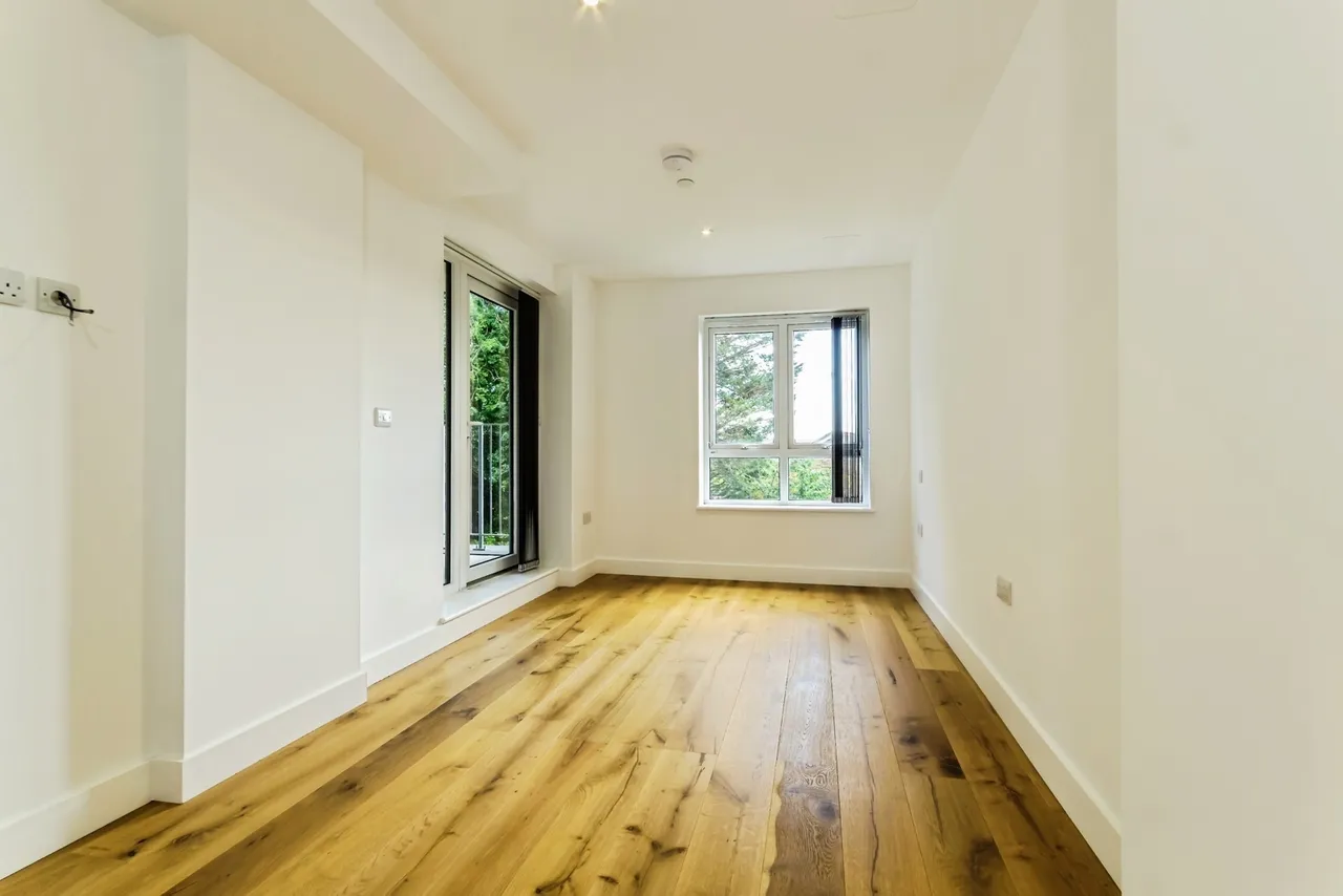 Russell Hill, Purley, CR8, photo 13