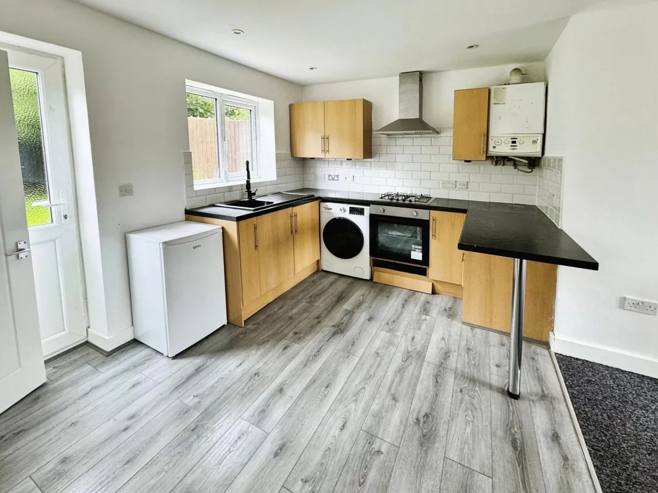 Lodge Court, Donnington Wood, TF2, photo 3