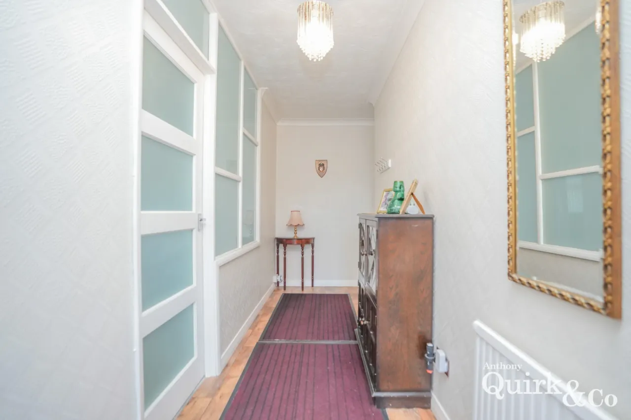 Corona Road, Canvey Island, SS8, photo 8
