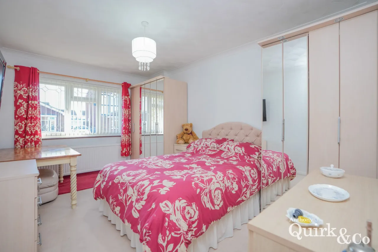 Corona Road, Canvey Island, SS8, photo 9