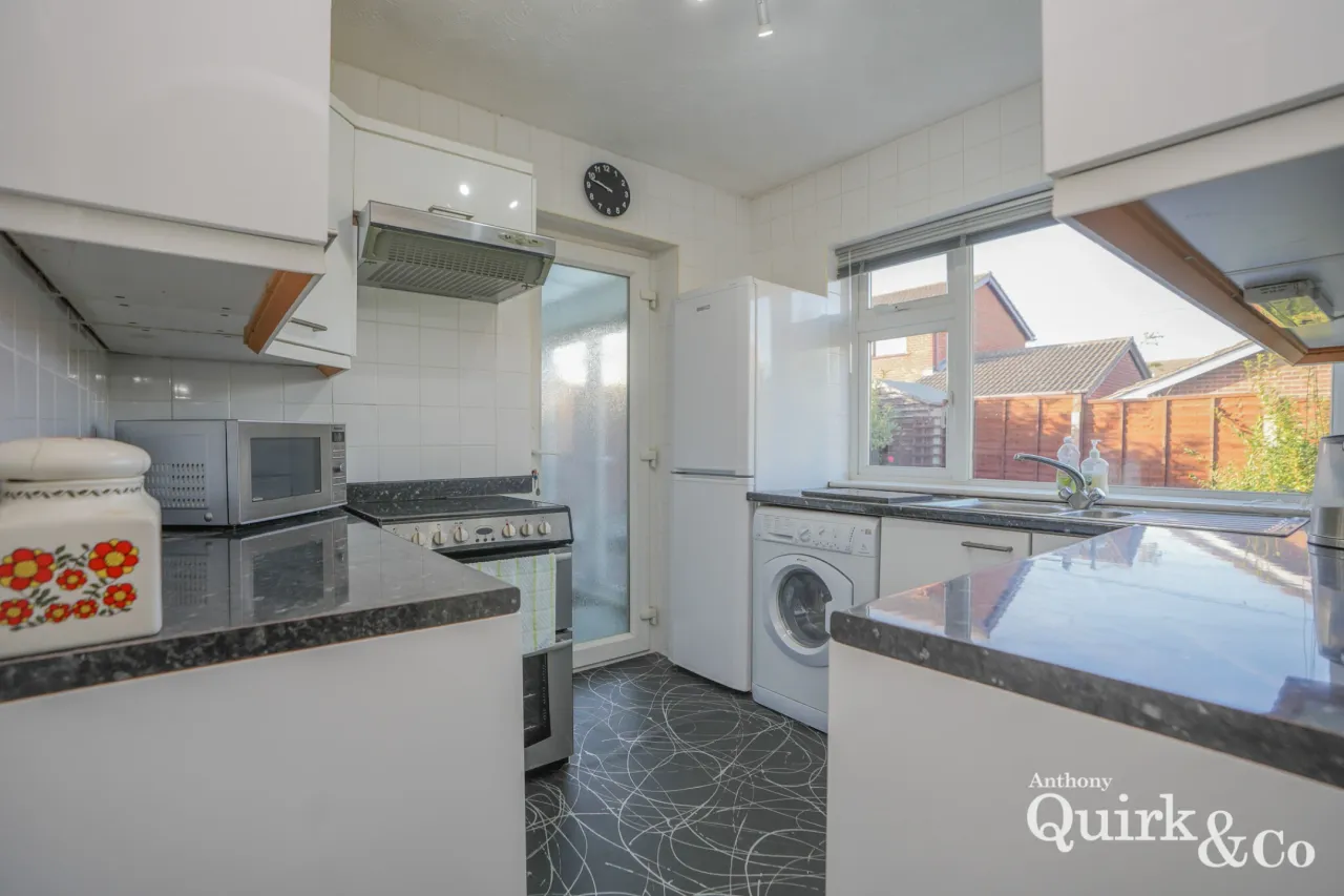 Corona Road, Canvey Island, SS8, photo 6