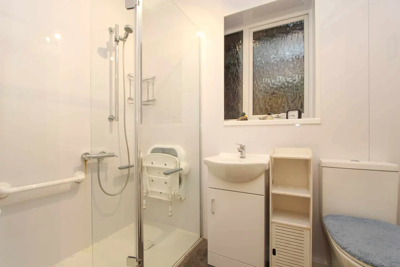 Gunstock Close, Sutton Coldfield, Sutton Coldfield, B74 2DL, photo 18