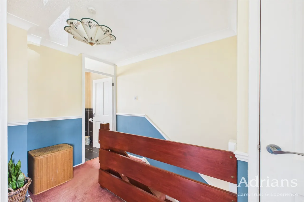 Petunia Crescent, Springfield, CM1, photo 14