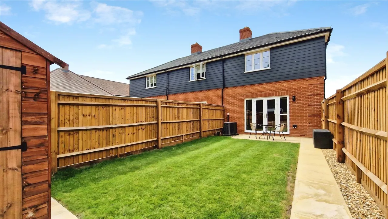 Assheton Croft, Binfield, Bracknell, Berkshire, RG42 5HQ, photo 14