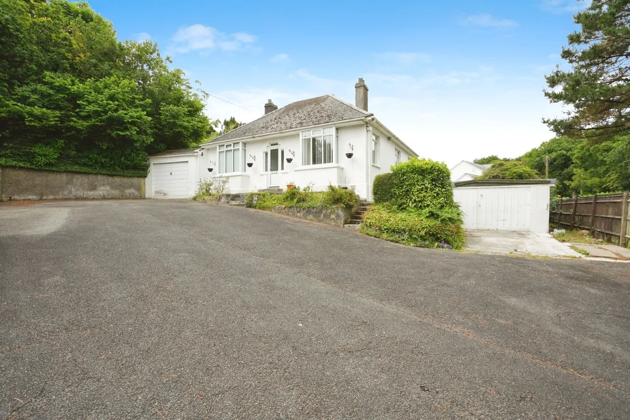 3 bed house for sale, St. Mewan, St. Austell, PL26