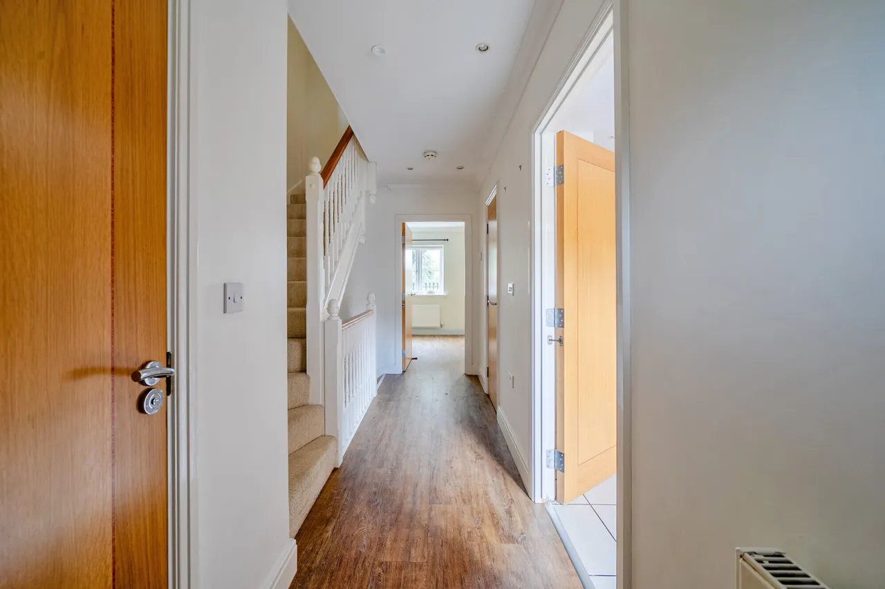 Clement Court, Chawton, GU34, photo 5