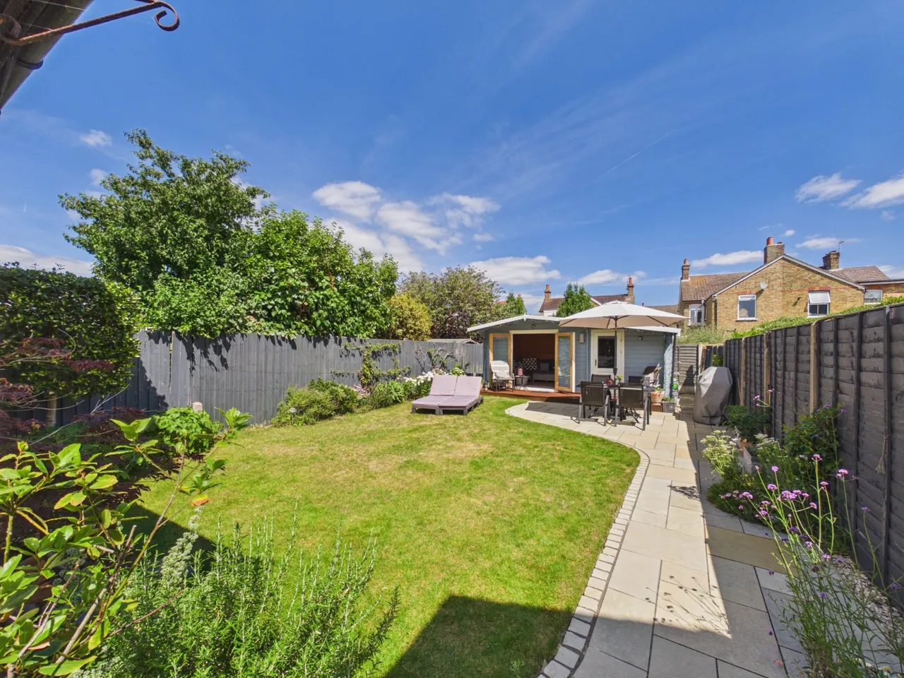 Ashford, Surrey, photo 17