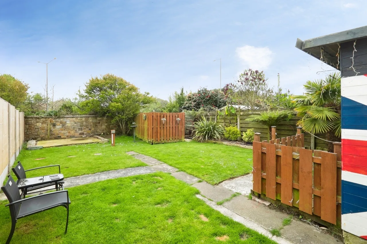 Sona Merg Close, Heamoor, TR18, photo 13