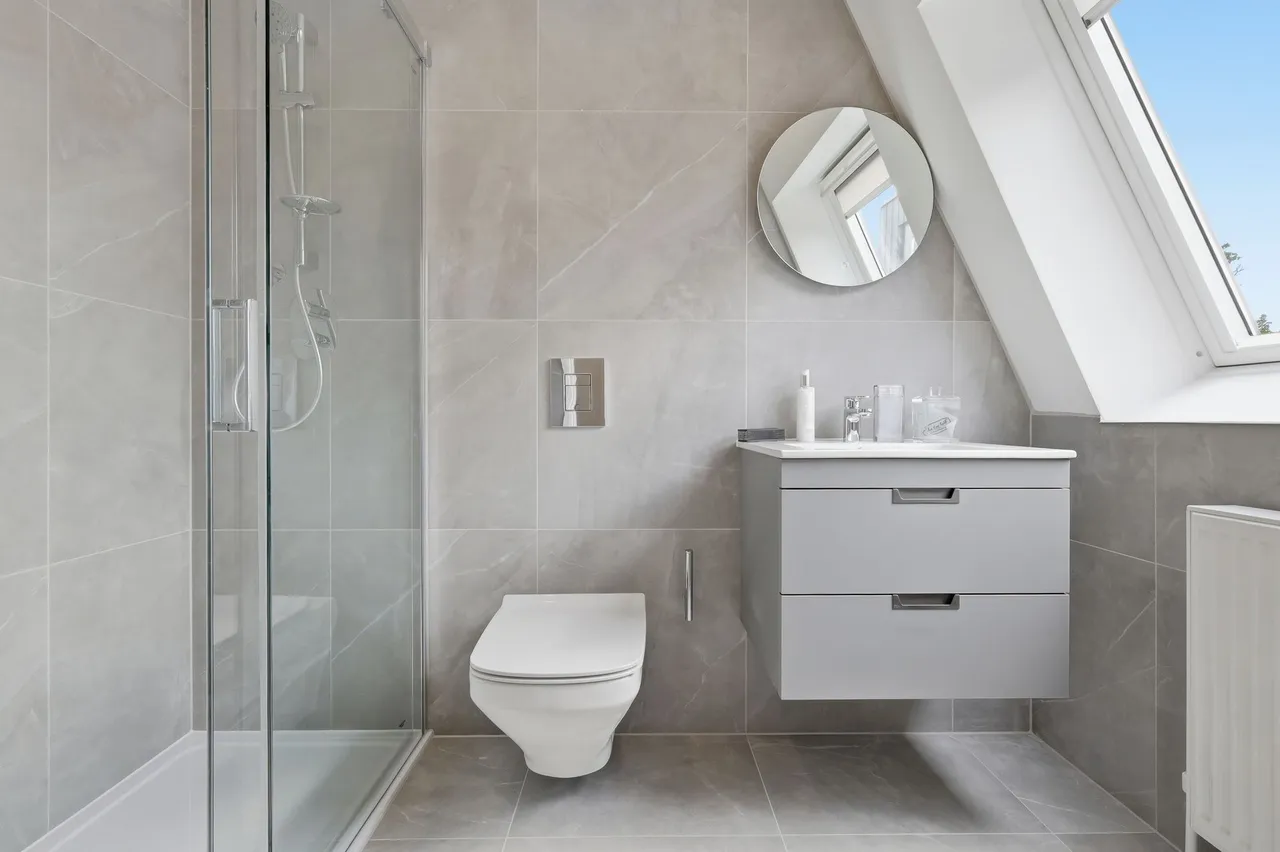 Woodford Green, IG8, photo 16