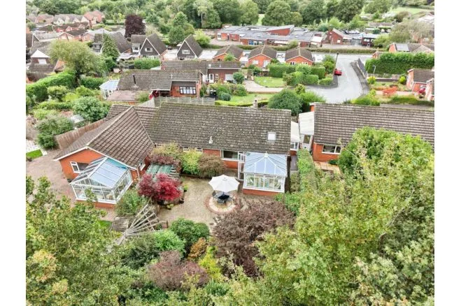 Clee Rise, Bridgnorth, WV16, photo 34