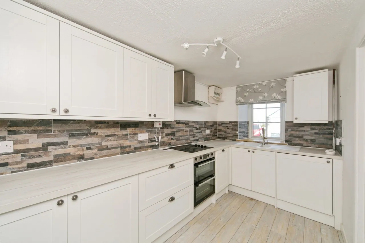 3 bed house for sale, Pen Y Bryn Road, Llanfairfechan, LL33