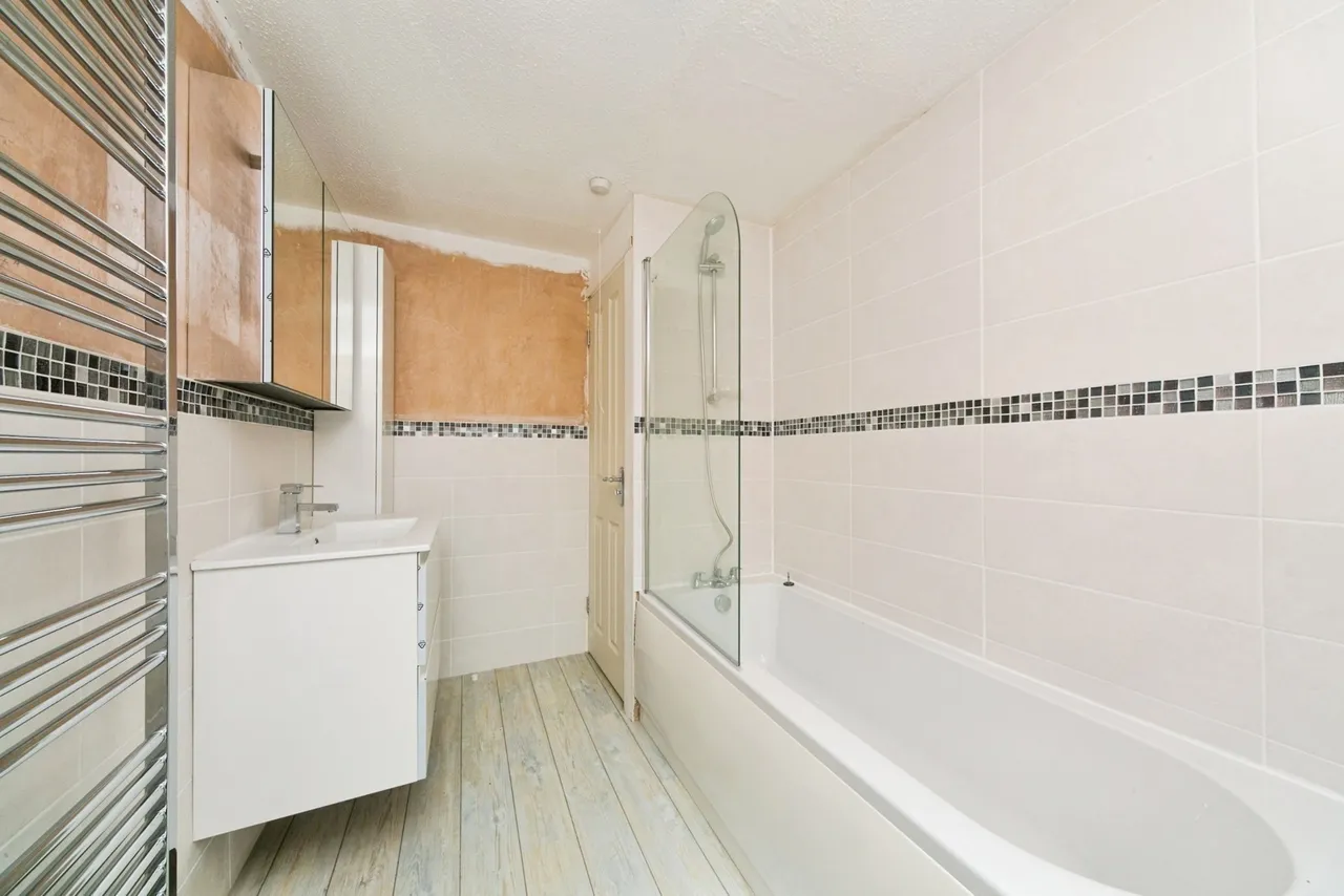 Pen Y Bryn Road, Llanfairfechan, LL33, photo 15