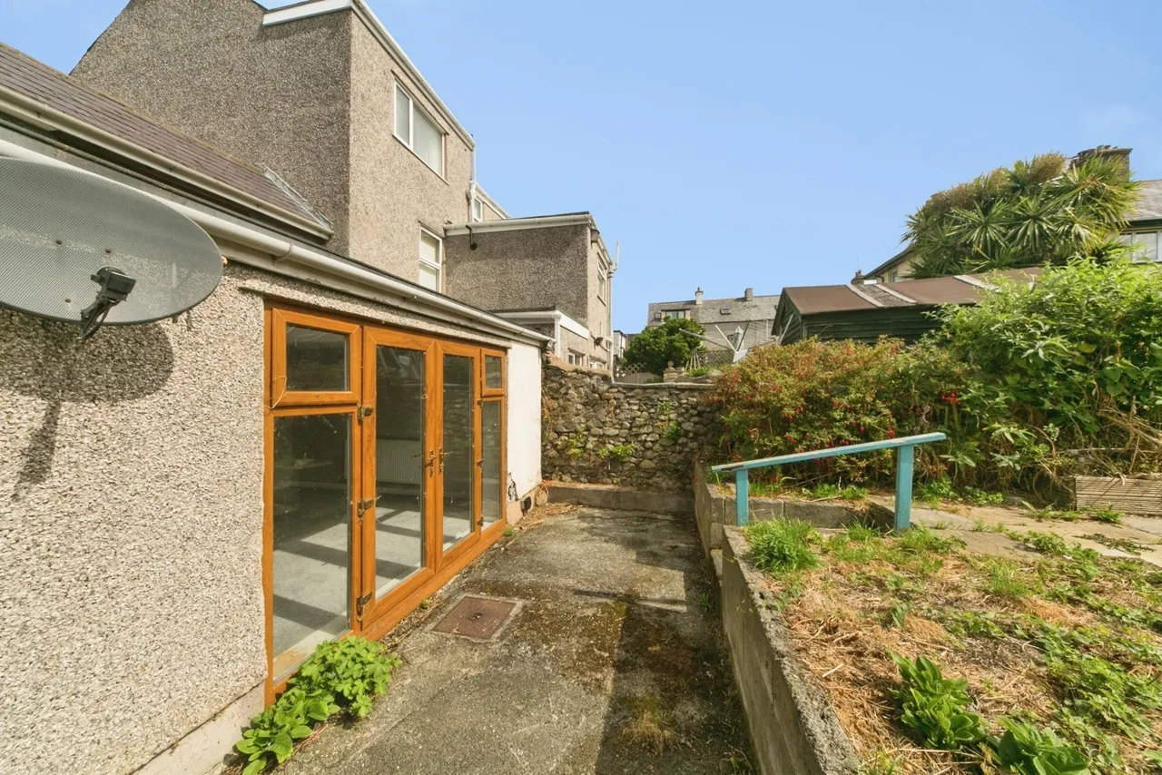 Pen Y Bryn Road, Llanfairfechan, LL33, photo 18