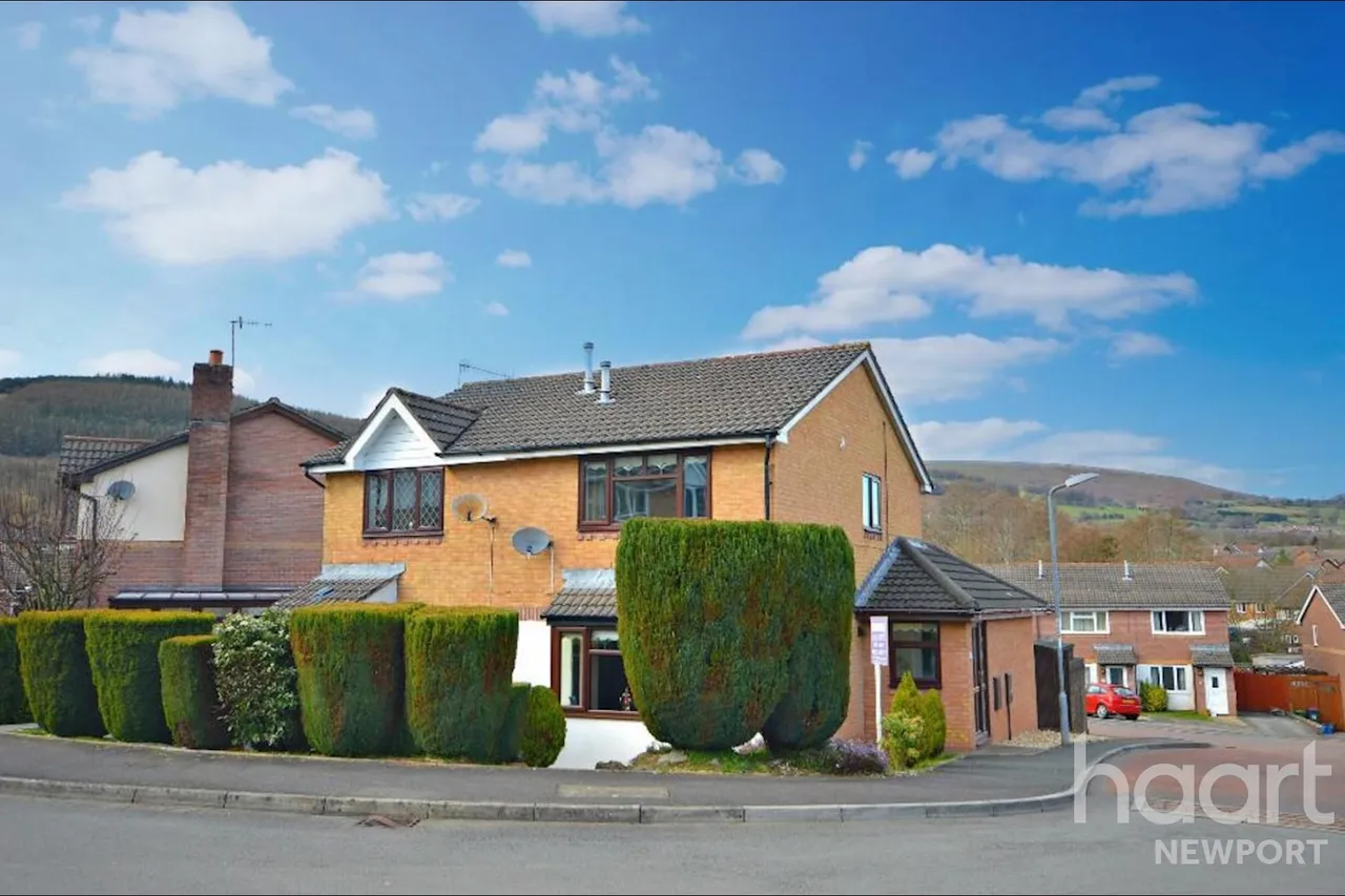 2 bed house for sale, Pant Yr Heol Close, Newport, NP44
