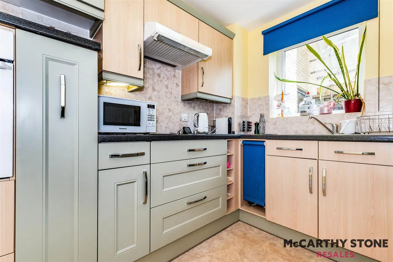 Union Place, Worthing, BN11, photo 9