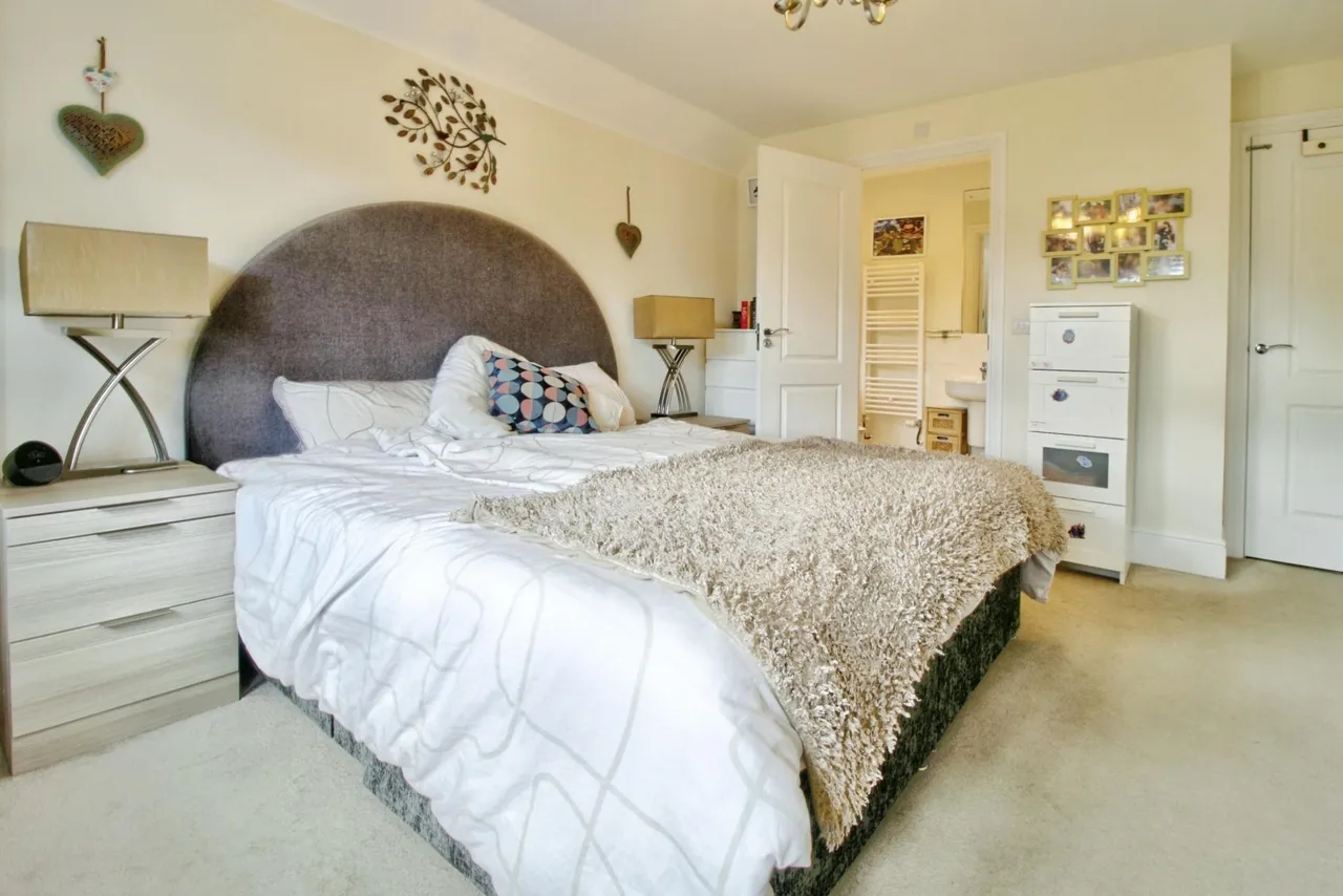 Admiral Way, Tonbridge, TN12, photo 11