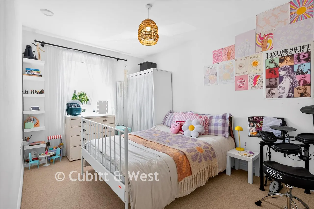 Prinsted Gardens, Southbourne, PO10, photo 9