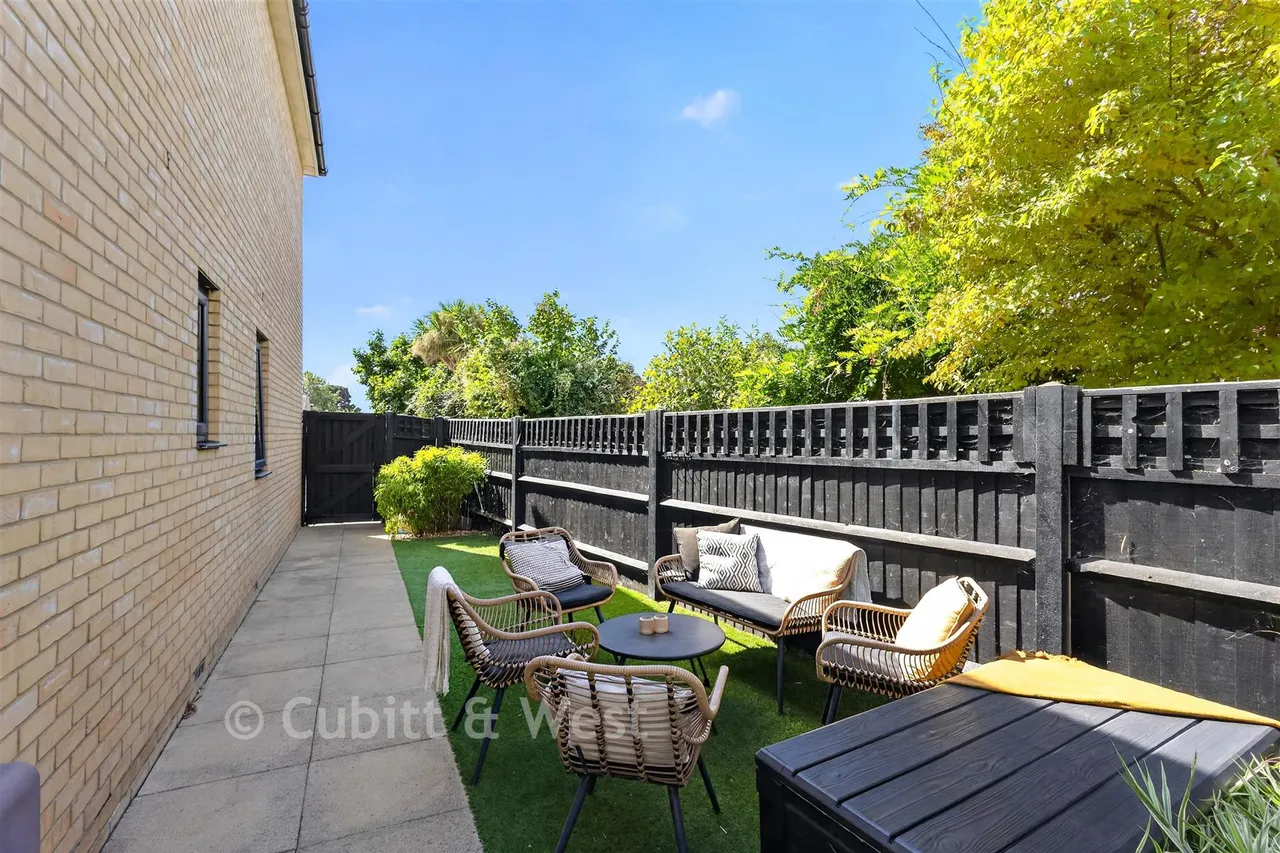 Prinsted Gardens, Southbourne, PO10, photo 12