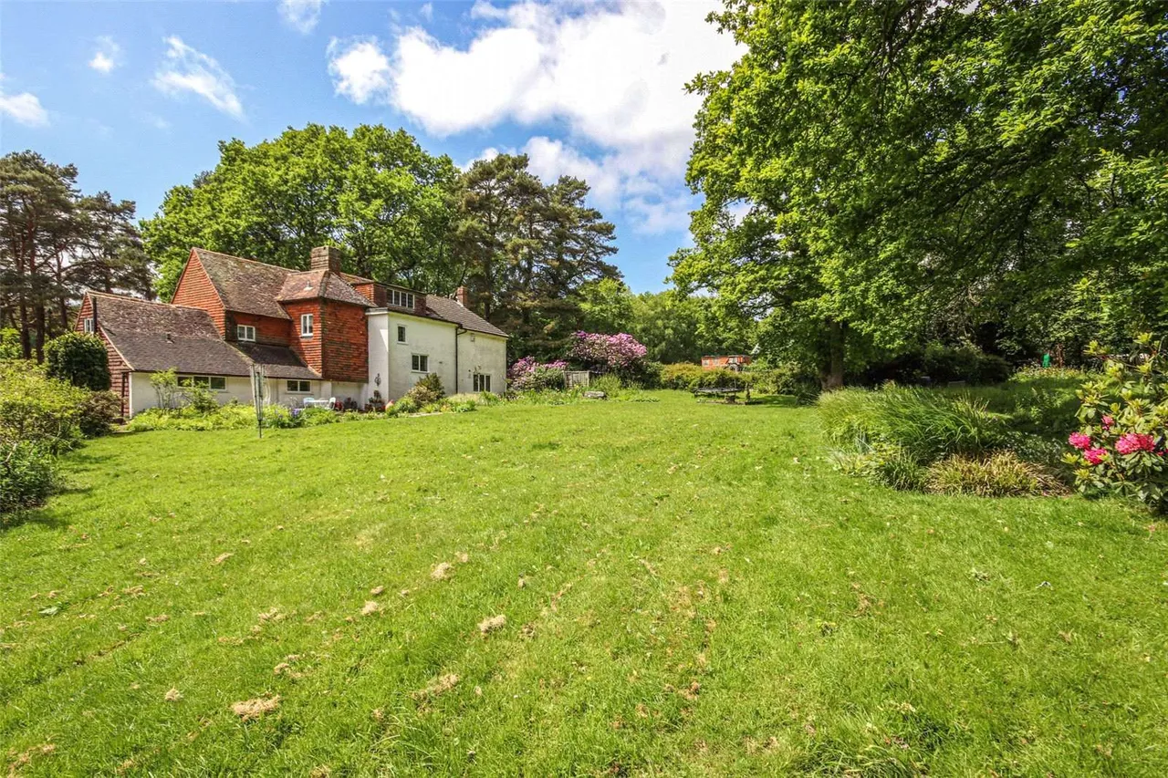 Earlsdown, Dallington, Heathfield, East Sussex, TN21 9JE, photo 7