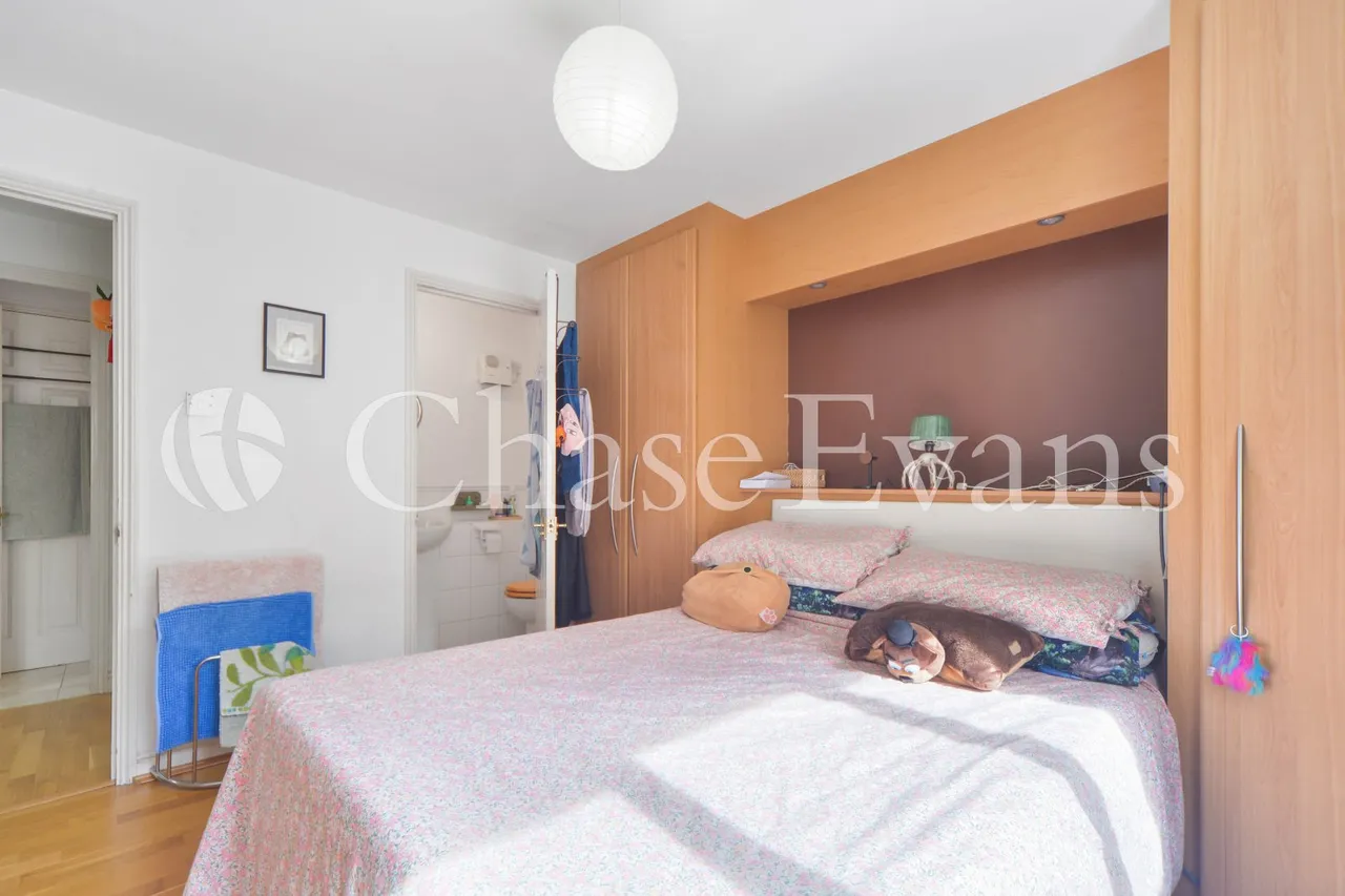 Langbourne Place, Isle Of Dogs, London, E14, photo 11