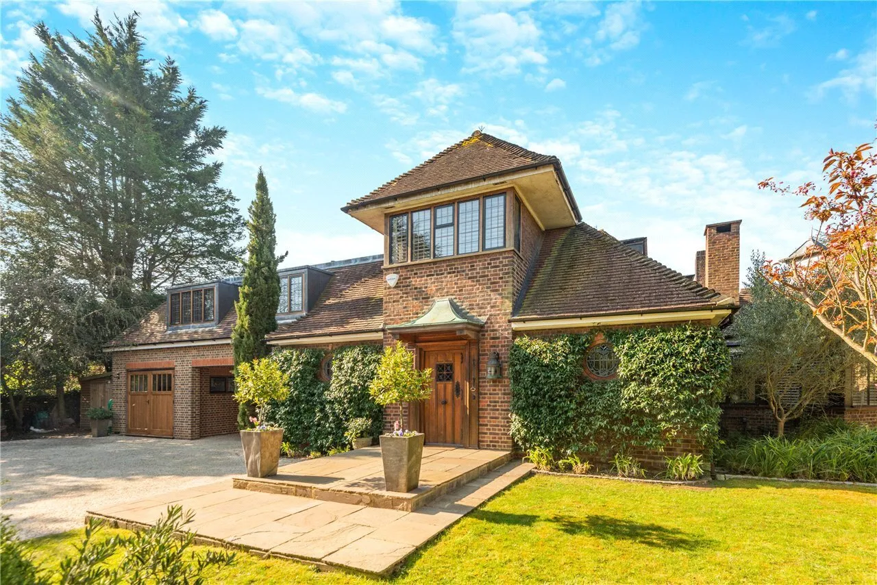 Coombe Wood Road, Kingston upon Thames, KT2, photo 7