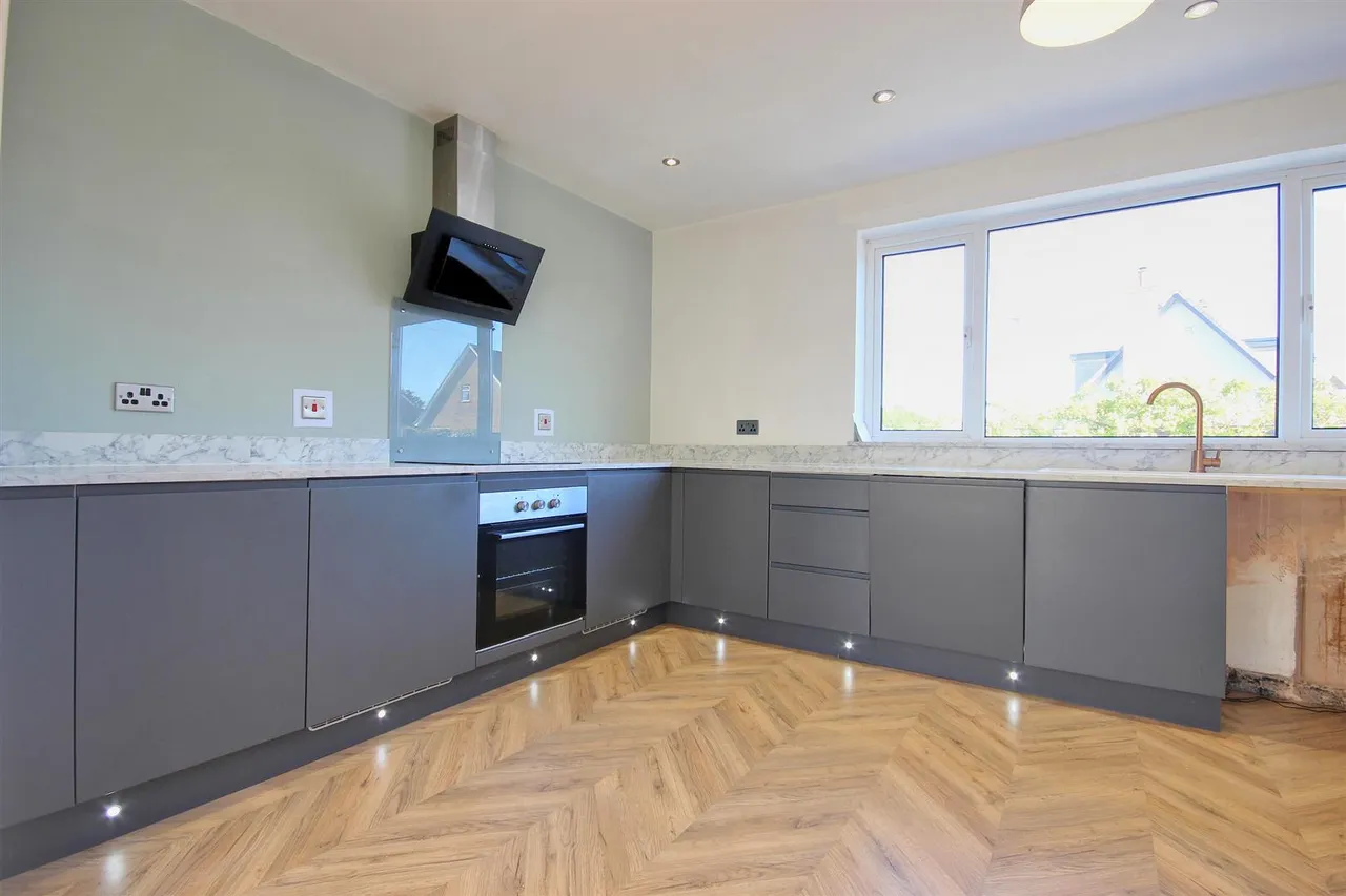 82 East Street, Leven, photo 14