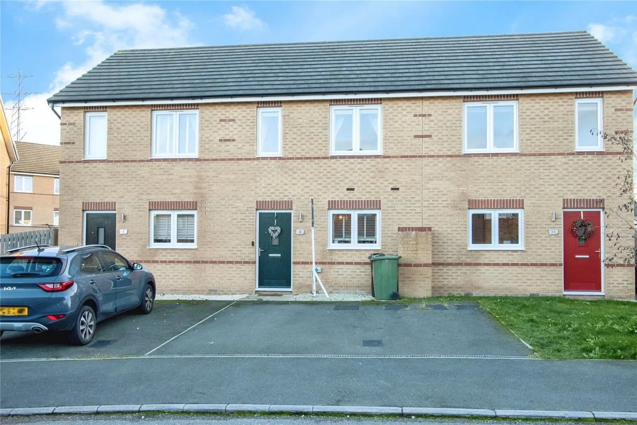Staithes Drive, Wakefield, West Yorkshire, WF1, photo 9