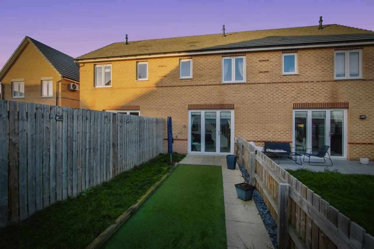 Staithes Drive, Wakefield, West Yorkshire, WF1, photo 10