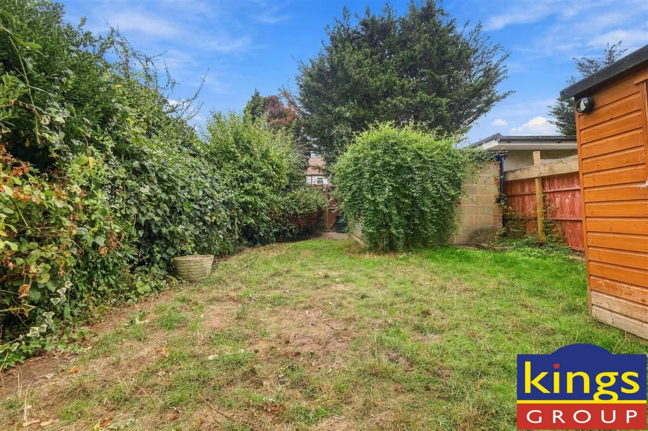 Carlton Terrace, Edmonton, N18, photo 4