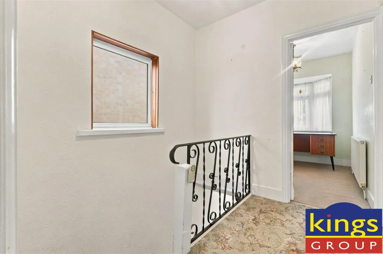 Carlton Terrace, Edmonton, N18, photo 12