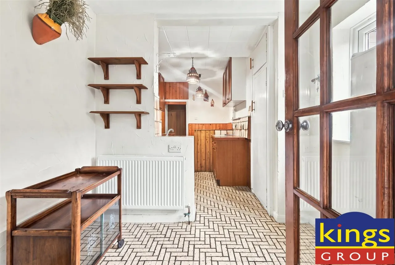 Carlton Terrace, Edmonton, N18, photo 9