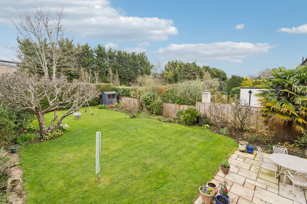 River Park Drive, Marlow SL7 1QT, photo 2