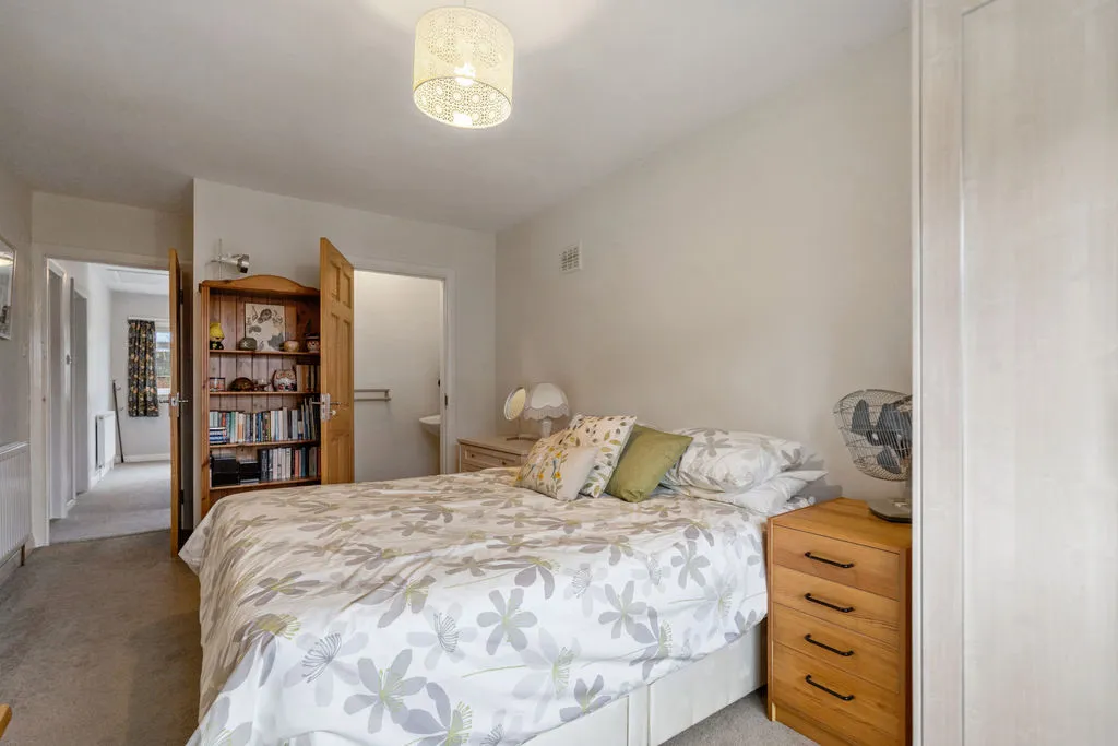 River Park Drive, Marlow SL7 1QT, photo 12