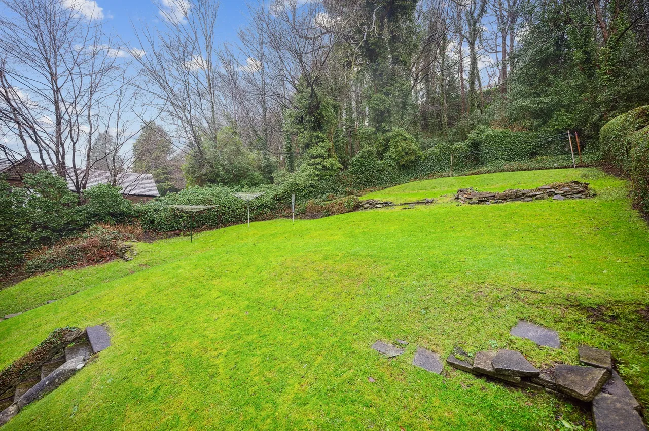 Henderson Street, Bridge of Allan, FK9, photo 11