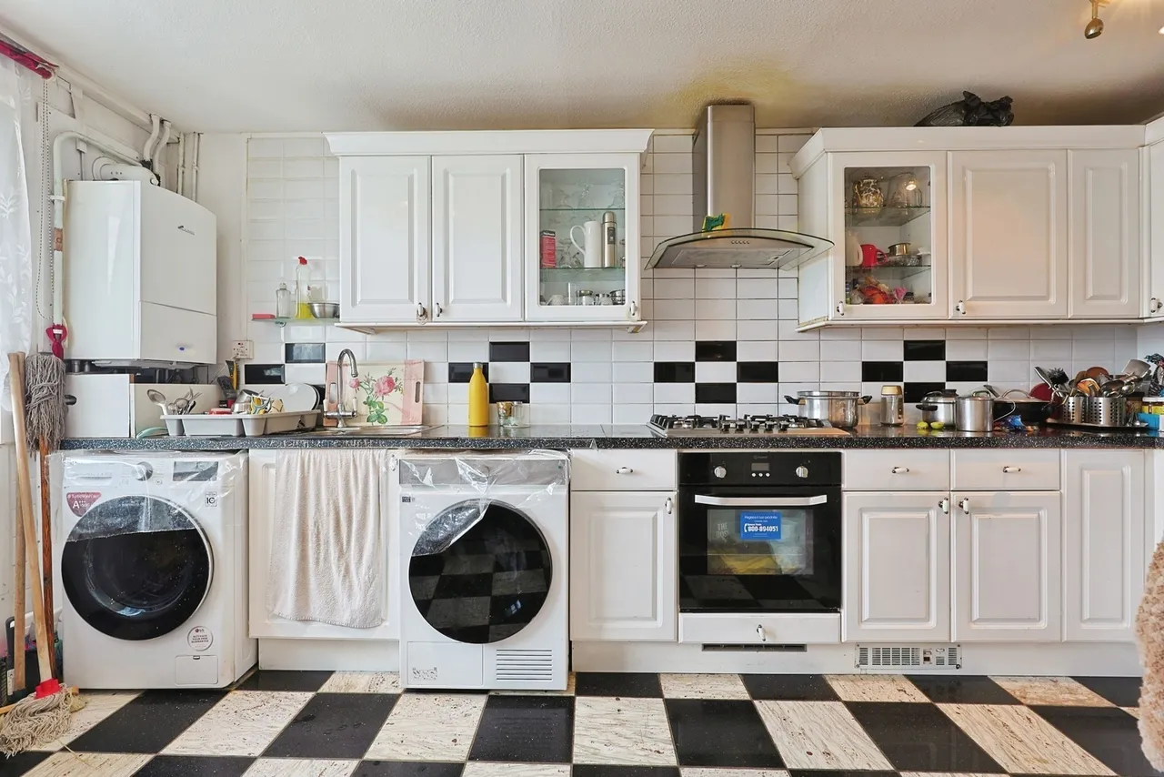 Yelverton Road, London, SW11, photo 14