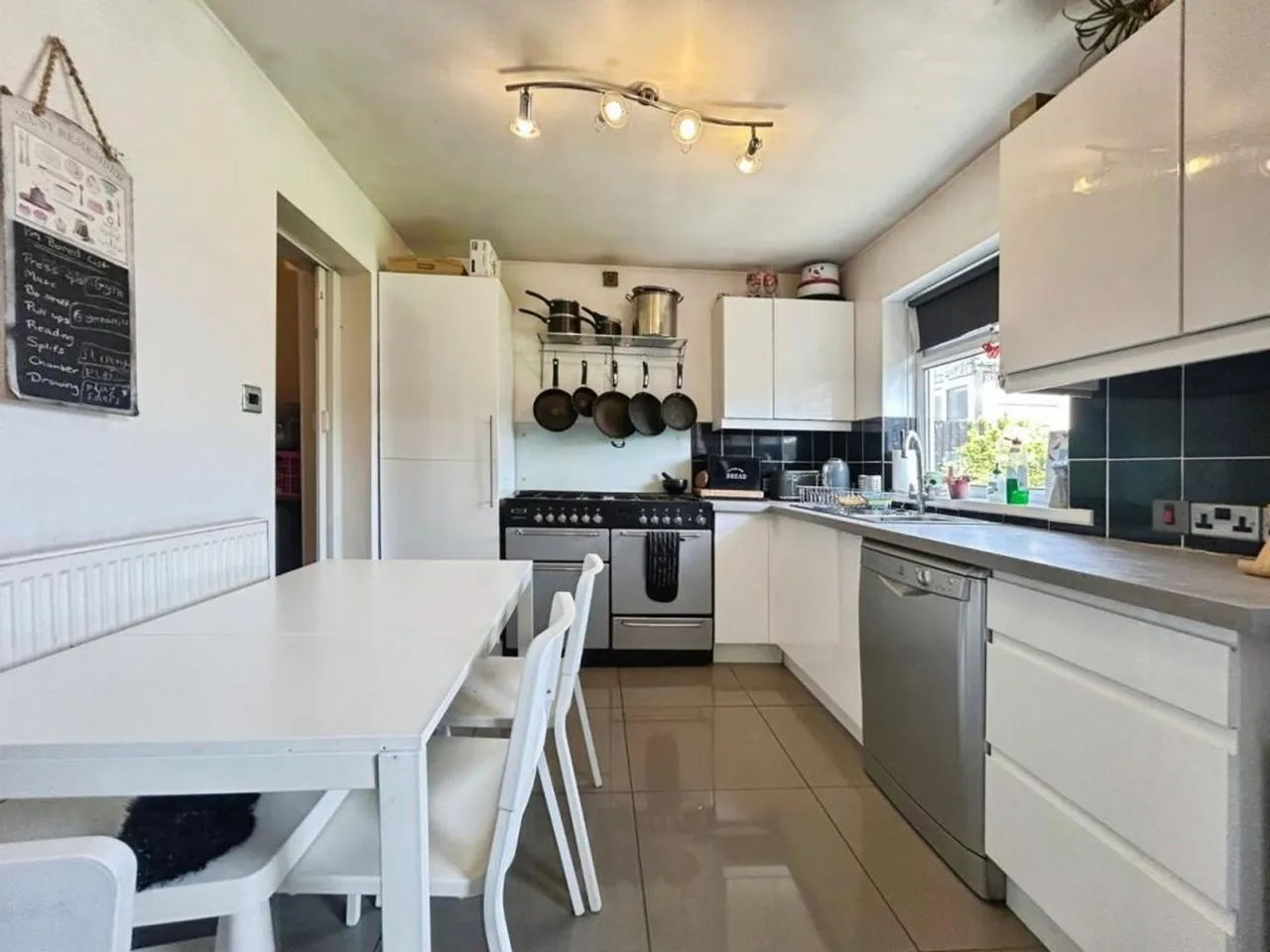 Wimborne Road, Bridgend, CF35, photo 5