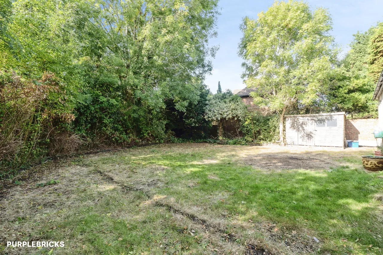 Queens Avenue, Feltham, TW13, photo 30