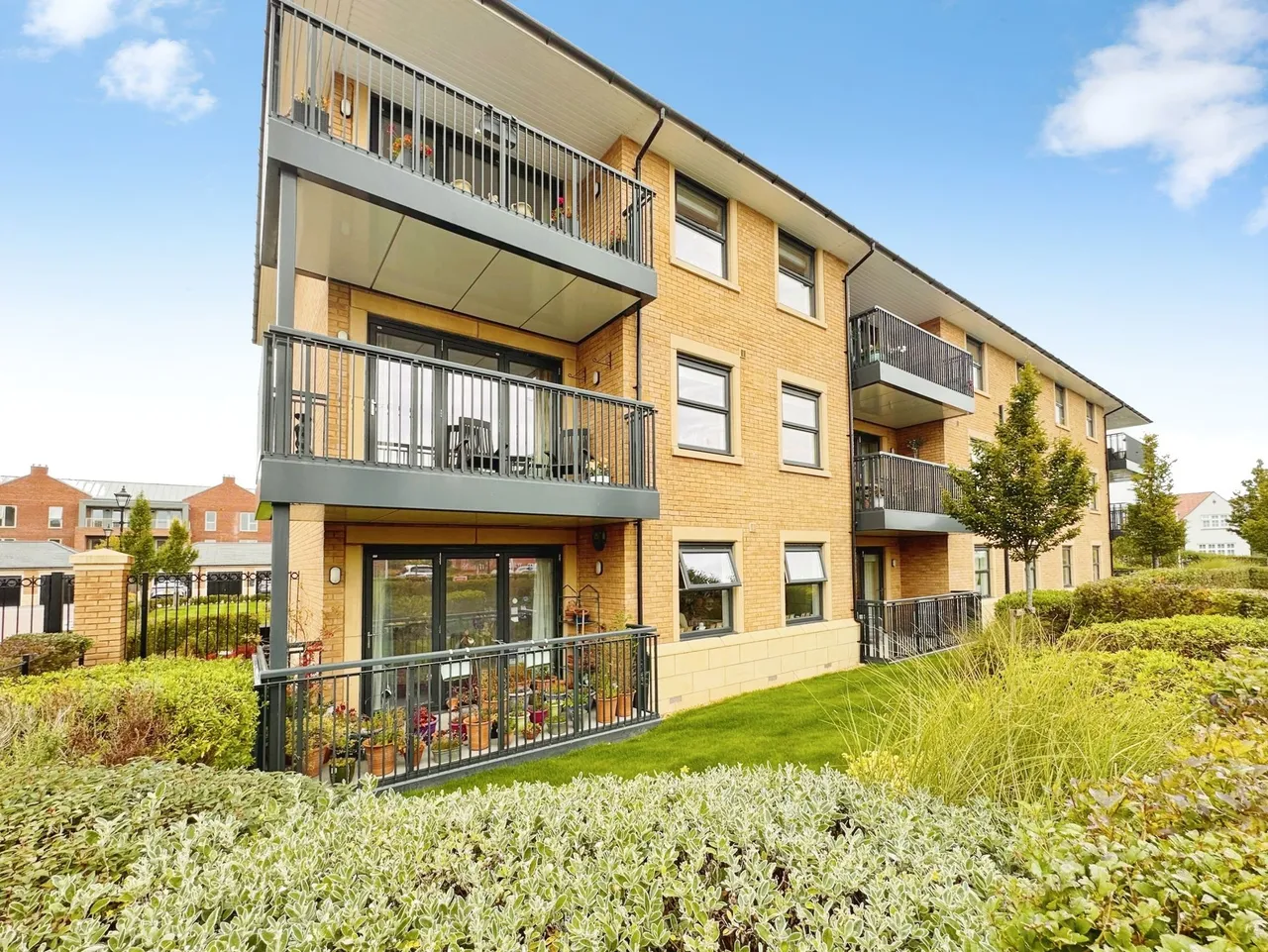 2 bed flat for sale, Sir Barnes Wallis House, Stockport