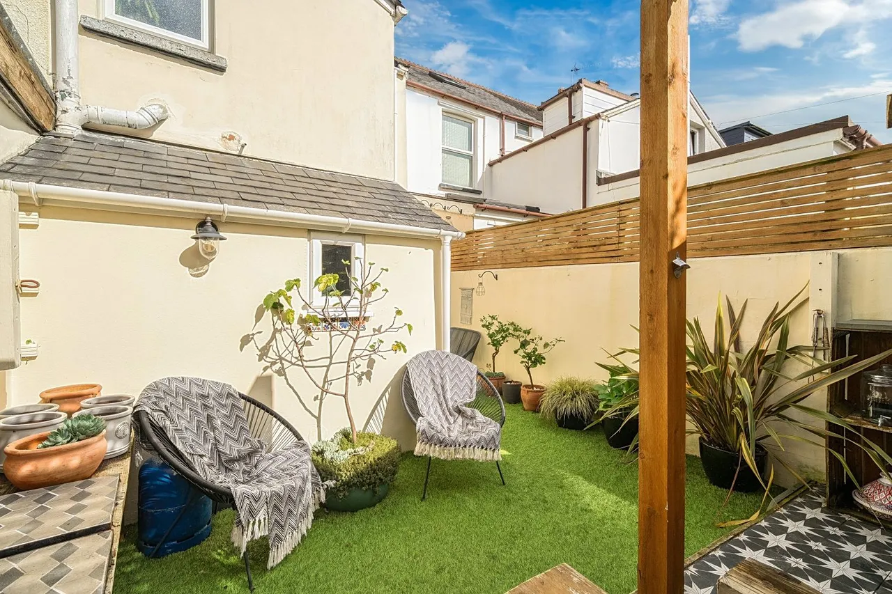 Gloster Road, Barnstaple, EX32, photo 20