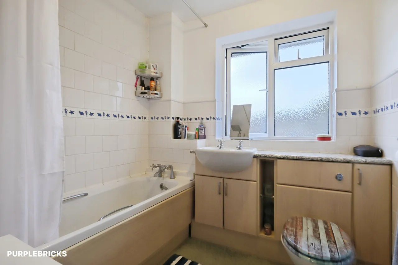 Hasted Drive, Alresford, SO24, photo 21