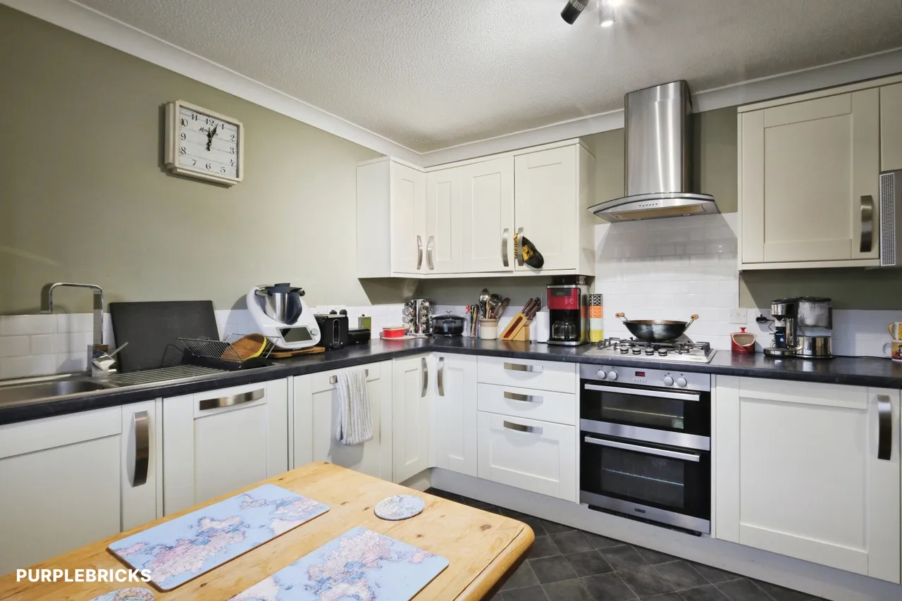 Hasted Drive, Alresford, SO24, photo 5