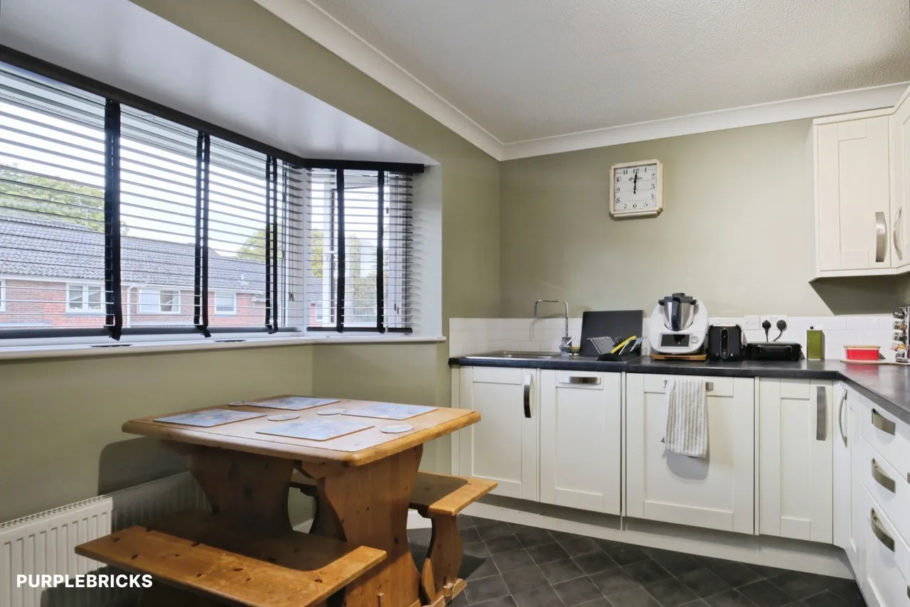 Hasted Drive, Alresford, SO24, photo 6