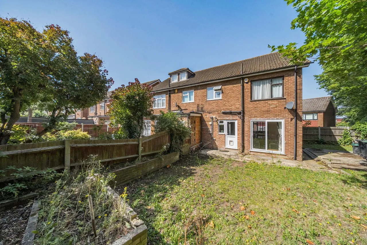 Cerne Road, Kent, DA12, photo 5