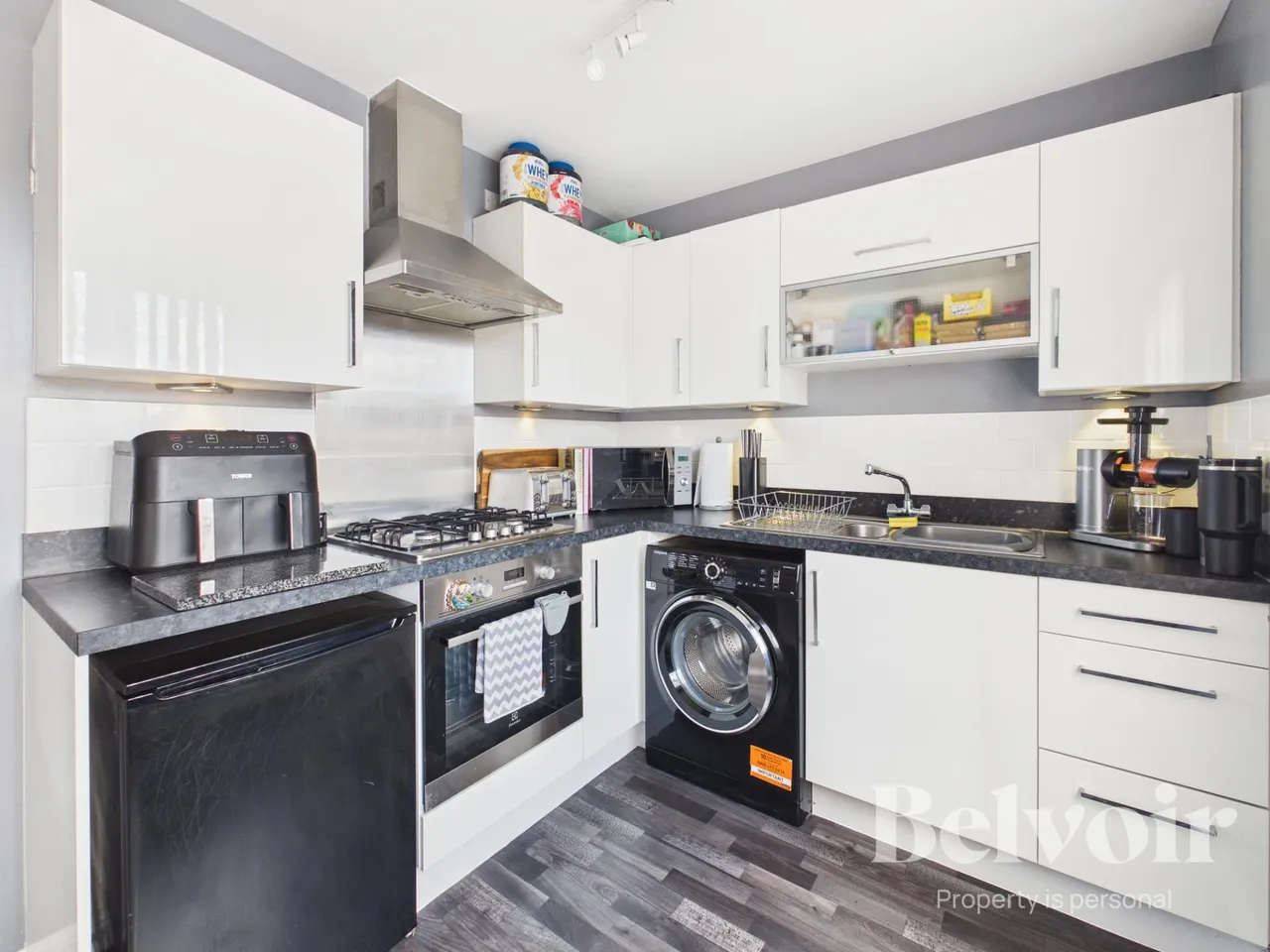 Miriam Lane, Lawley, Telford, TF3, photo 4