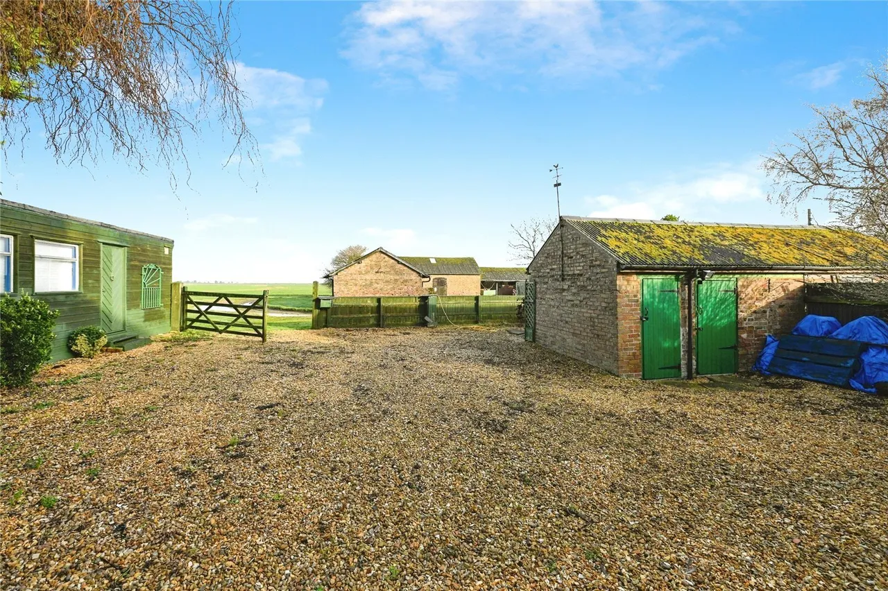 Cockle Hole, Terrington St. Clement, King's Lynn, Lincolnshire, PE34, photo 37