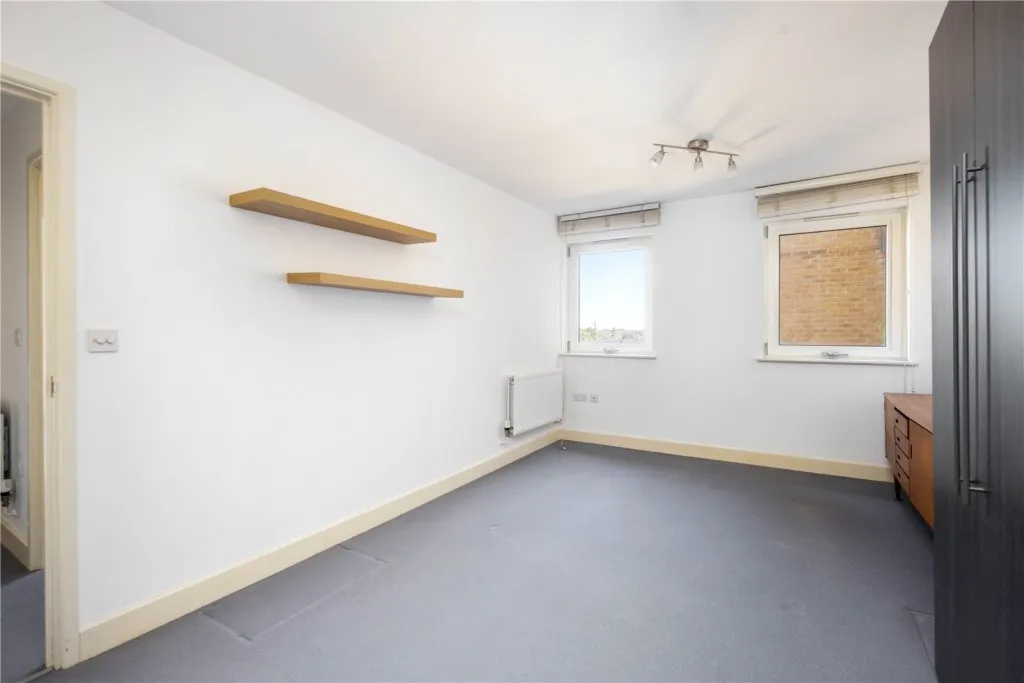 Raddon Tower, E8, photo 16