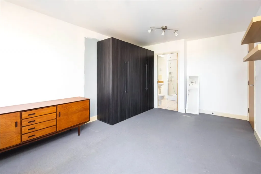Raddon Tower, E8, photo 5