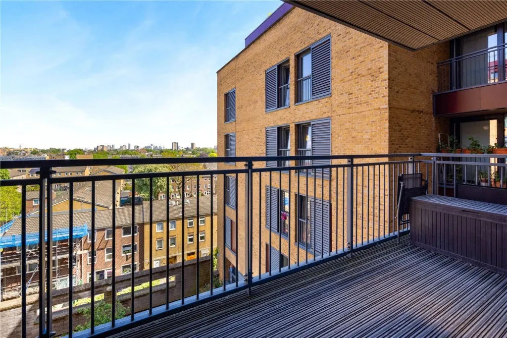 Raddon Tower, E8, photo 8